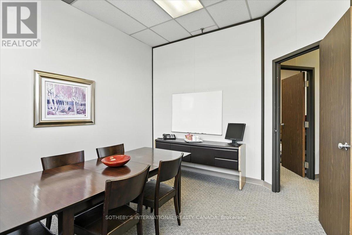 101 - 50 Richmond Street E, Oshawa, Ontario L1G 7C9 - Photo 19 - E12294419