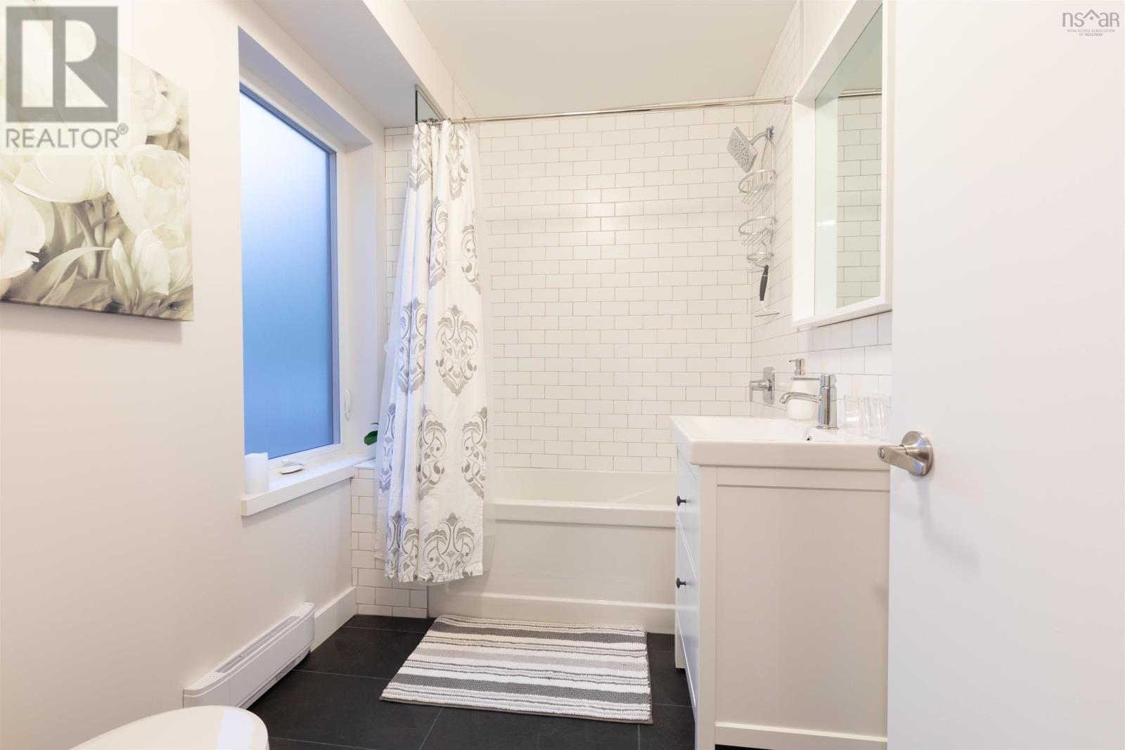 3170 Isleville Street, Halifax, Nova Scotia  B3K 3Y3 - Photo 11 - 202509528