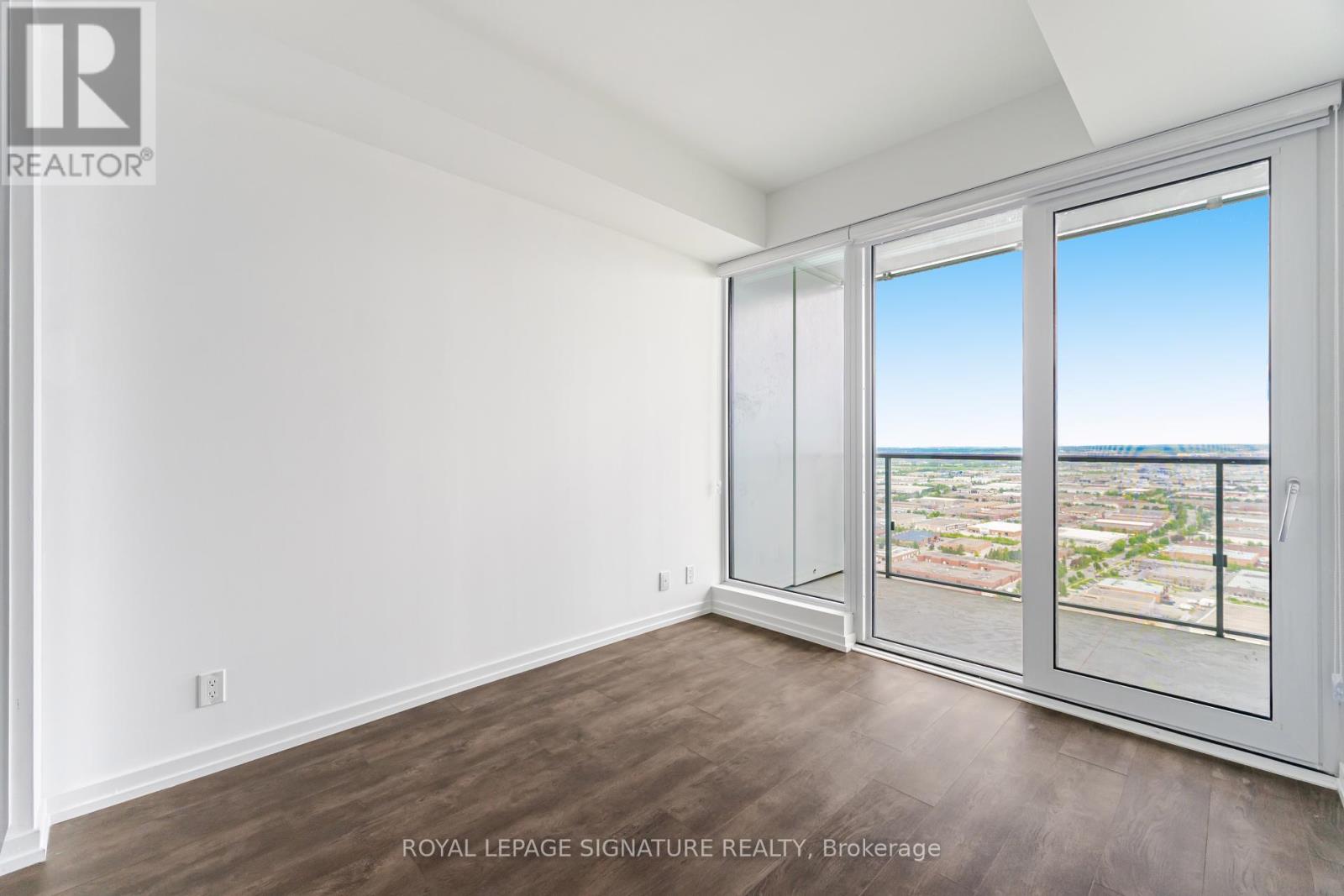 4508 - 7890 Jane Street, Vaughan, Ontario  L4K 0K9 - Photo 12 - N12294298