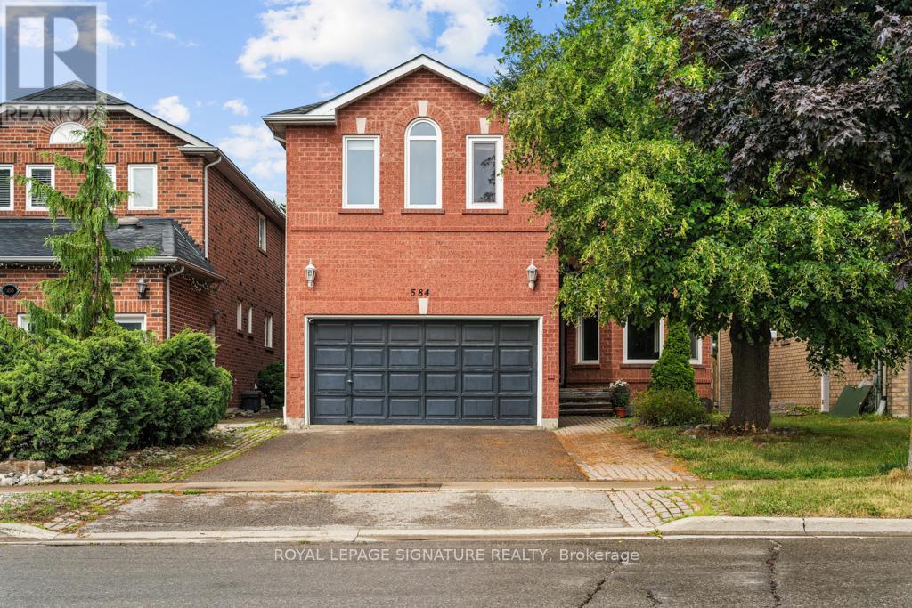 584 Doubletree Lane, Newmarket, Ontario  L3X 2K6 - Photo 1 - N12294328