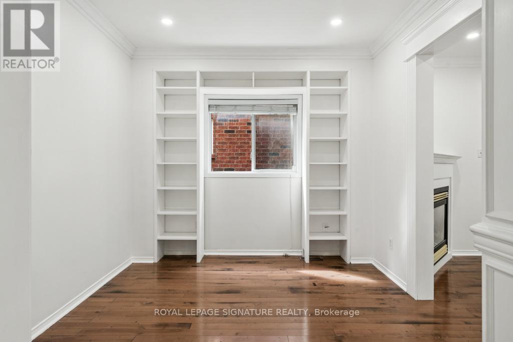 584 Doubletree Lane, Newmarket, Ontario  L3X 2K6 - Photo 6 - N12294328