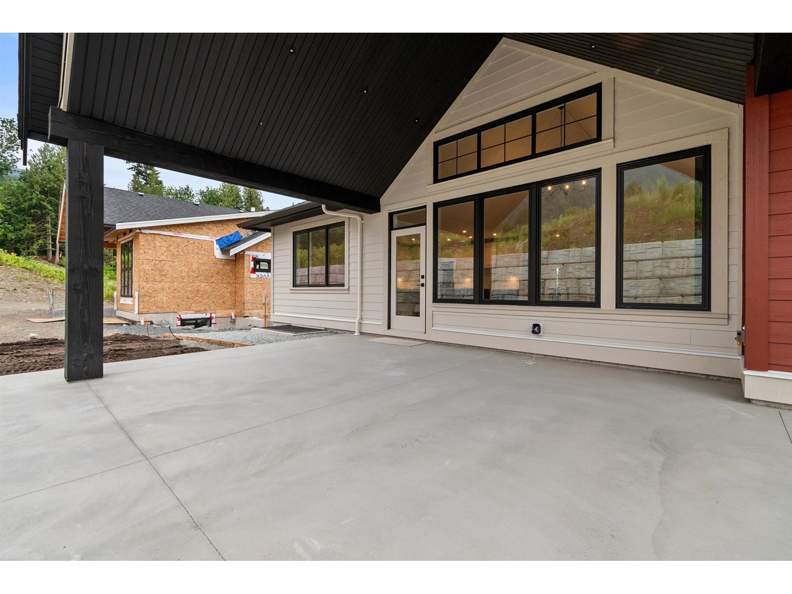 10012 Trillium Way, Rosedale, Rosedale, British Columbia  V0X 1X1 - Photo 34 - R3028441