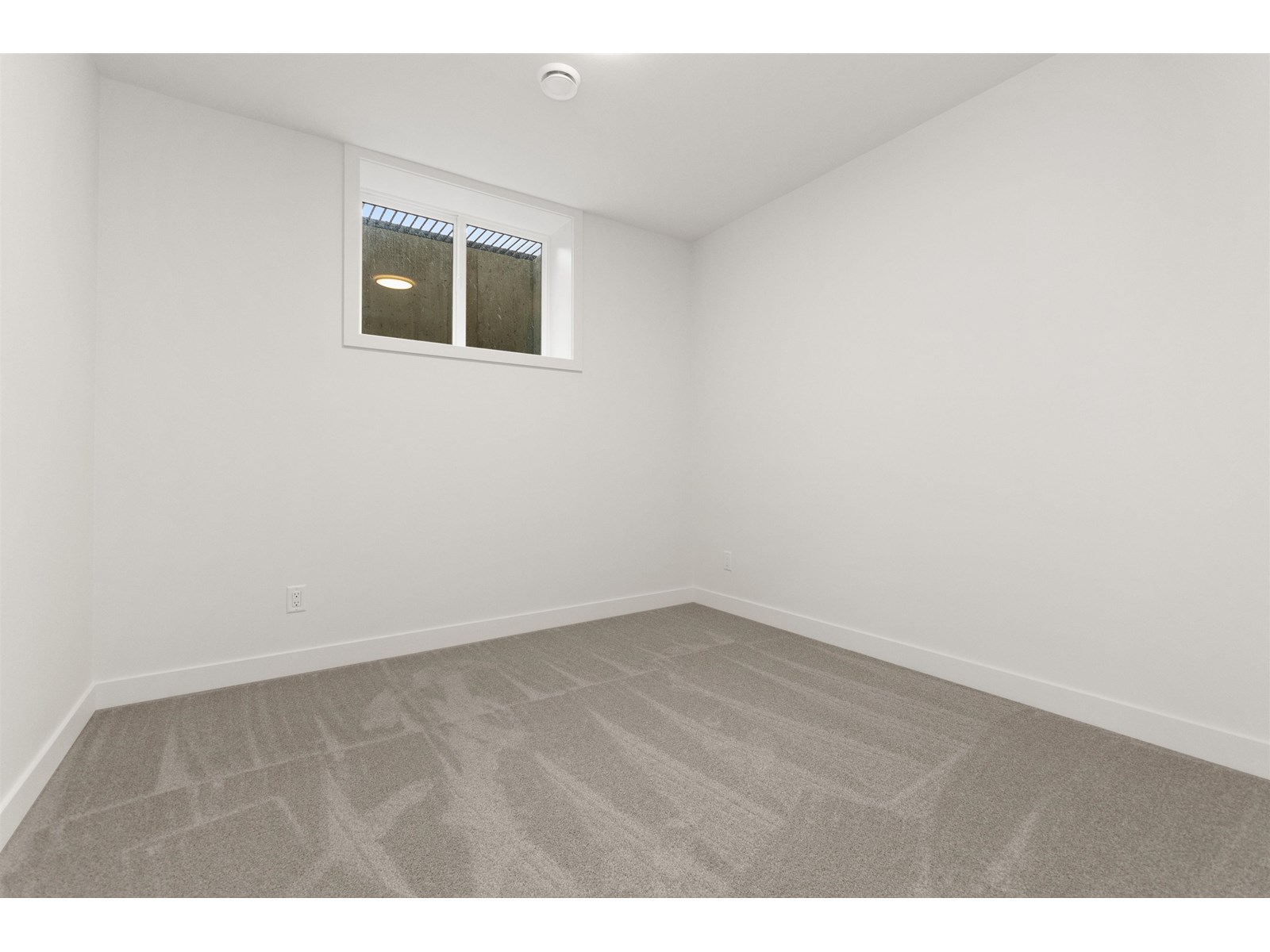 10012 Trillium Way, Rosedale, Rosedale, British Columbia  V0X 1X1 - Photo 32 - R3028441