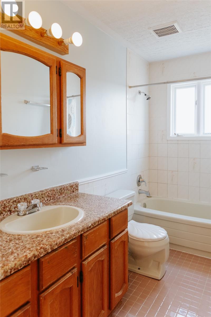 77 Quay Road, Badger's Quay, Newfoundland & Labrador  A0G 1B0 - Photo 13 - 1287988