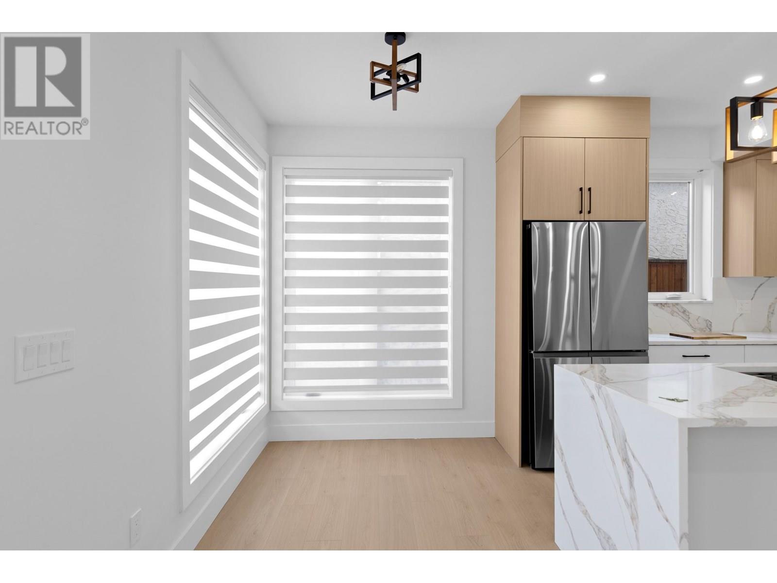 Property at 935 Fuller Avenue image 3