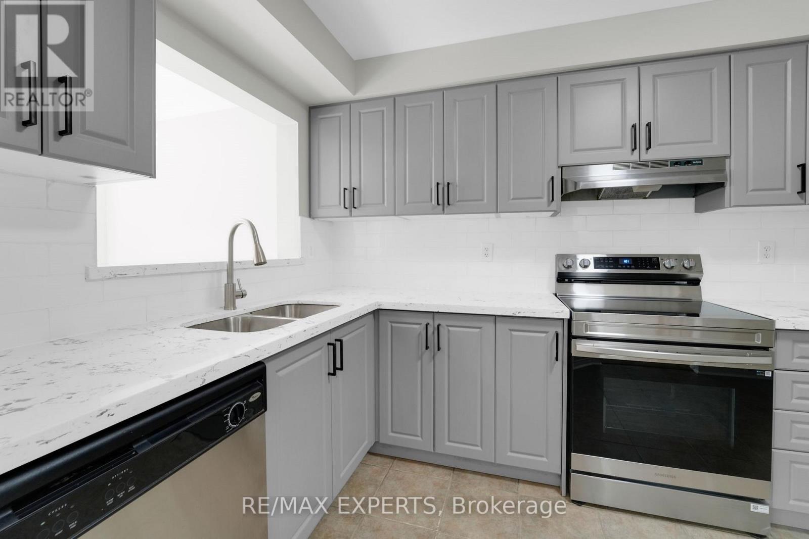 120 - 86 Joymar Drive, Mississauga, Ontario  L5M 7Z6 - Photo 9 - W12294292