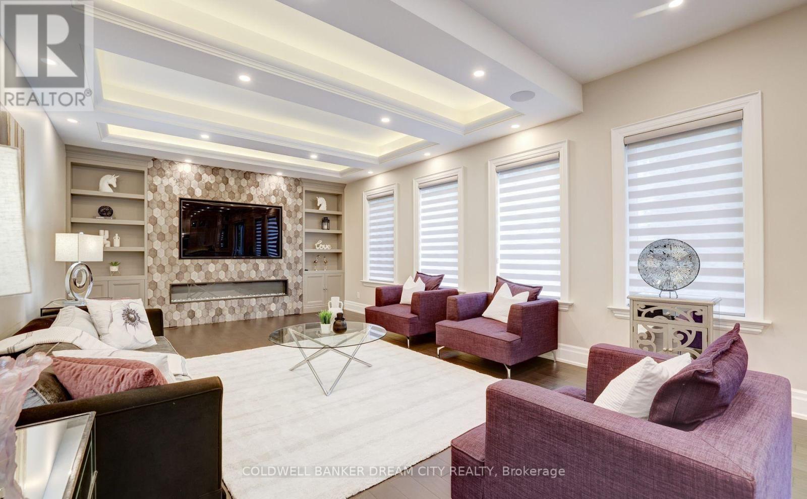 3053 Franze Drive, Mississauga, Ontario  L5A 2R8 - Photo 8 - W12294304