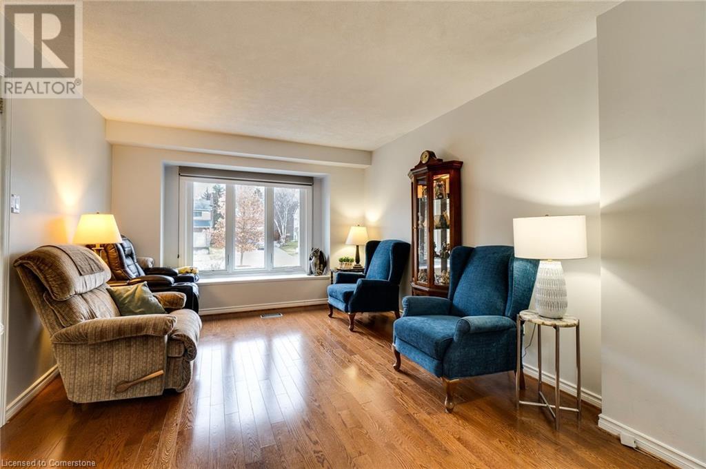 Property at 775 COULSON Avenue image 5