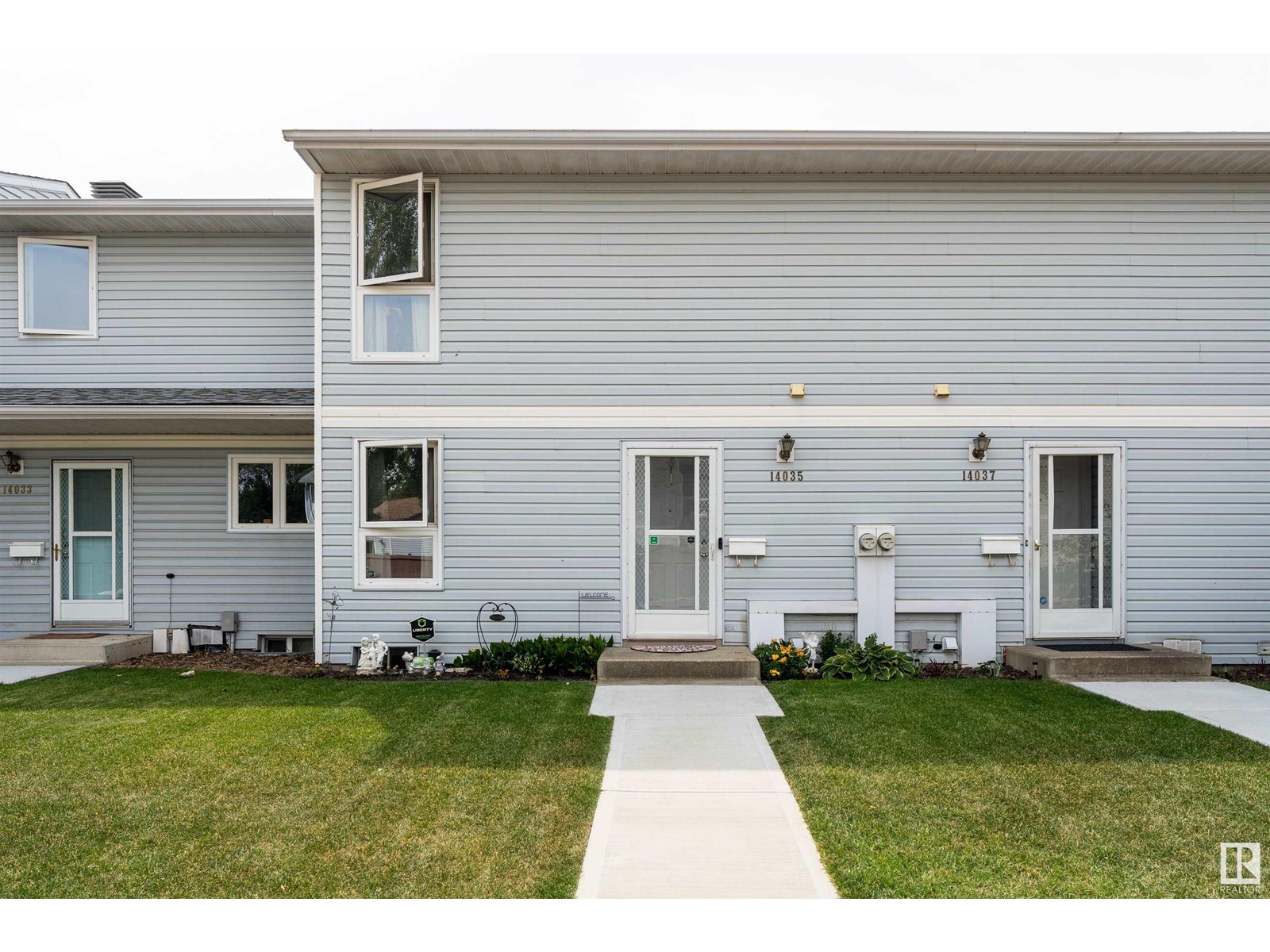 Property at 14035 121 ST NW image 1