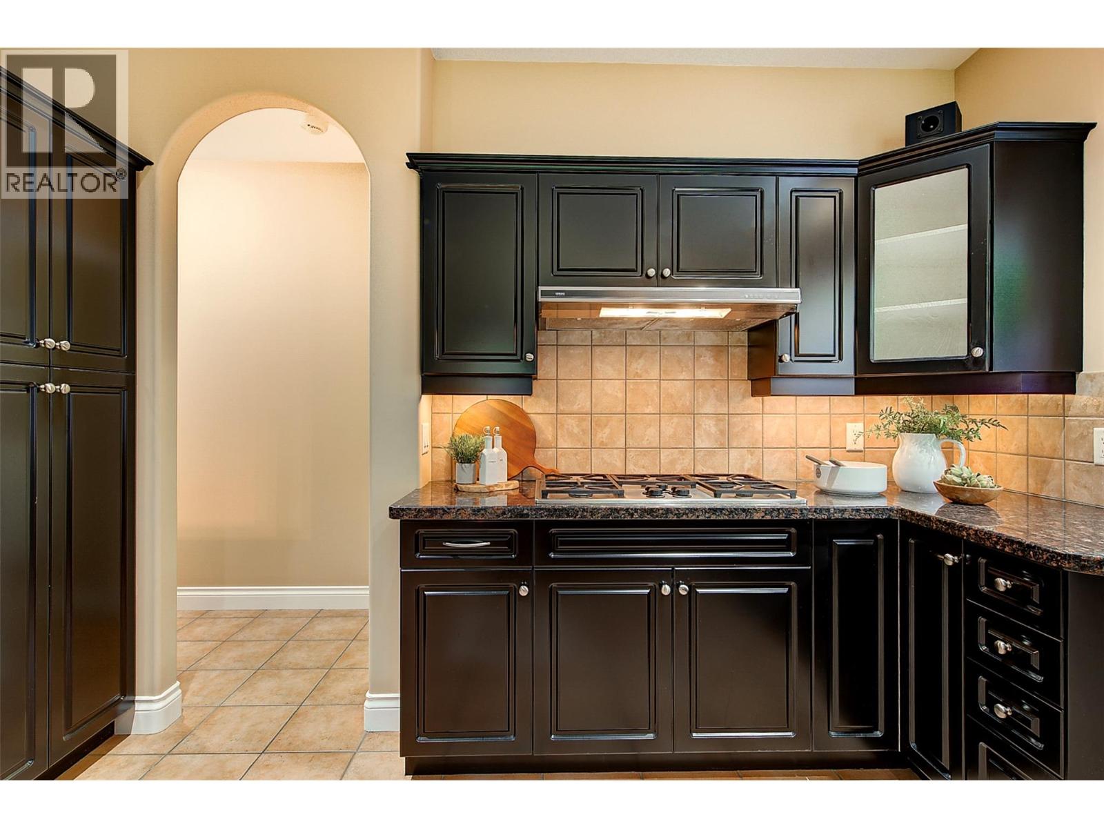 3948 Gallaghers Parkway, Kelowna, British Columbia  V1W 3Z9 - Photo 13 - 10356492