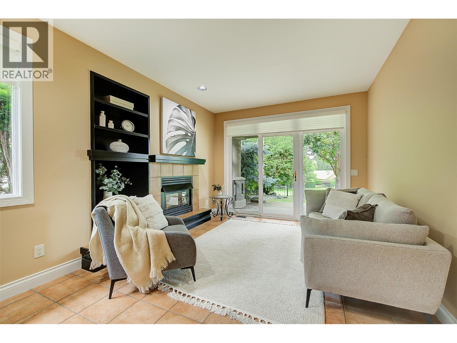 3948 Gallaghers Parkway, Kelowna, British Columbia  V1W 3Z9 - Photo 16 - 10356492