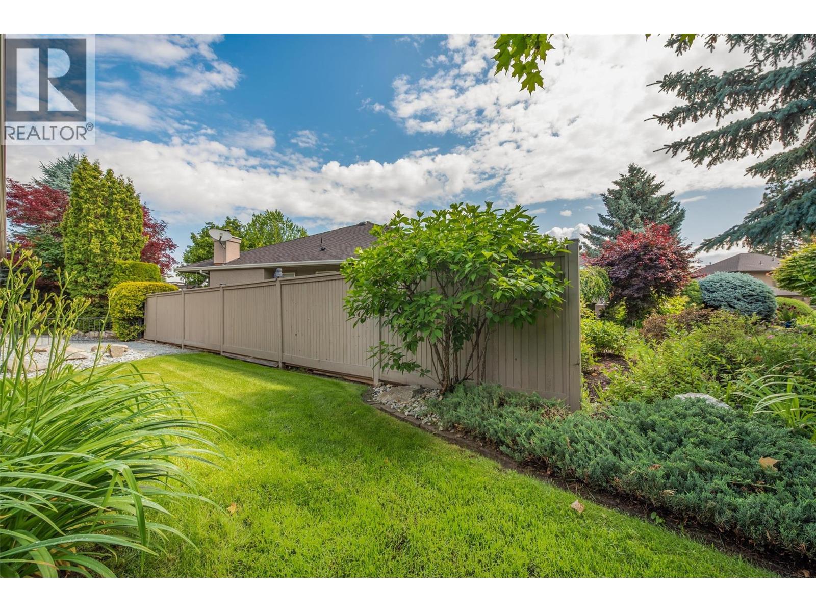 3948 Gallaghers Parkway, Kelowna, British Columbia  V1W 3Z9 - Photo 38 - 10356492