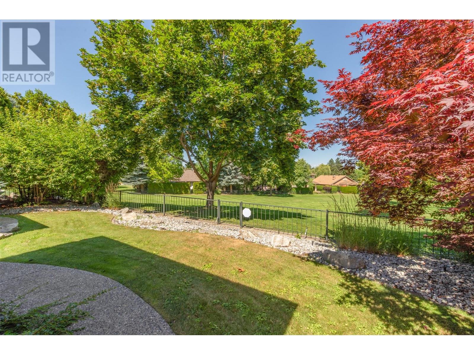 3948 Gallaghers Parkway, Kelowna, British Columbia  V1W 3Z9 - Photo 71 - 10356492