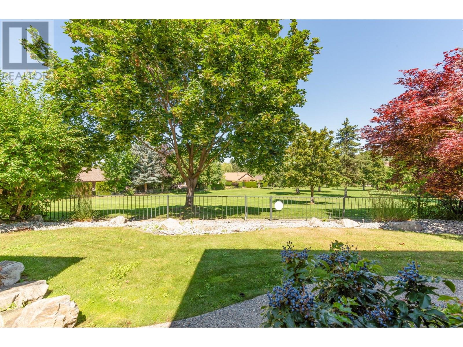 3948 Gallaghers Parkway, Kelowna, British Columbia  V1W 3Z9 - Photo 65 - 10356492