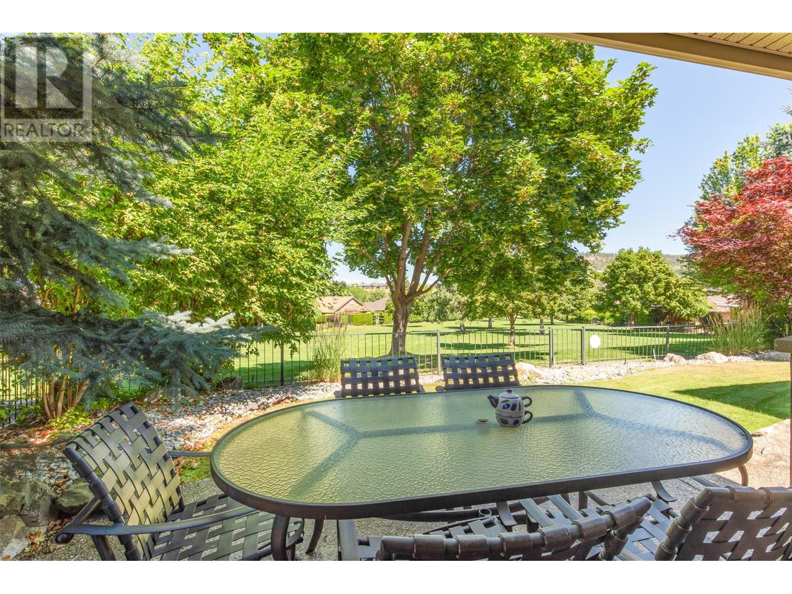 3948 Gallaghers Parkway, Kelowna, British Columbia  V1W 3Z9 - Photo 63 - 10356492