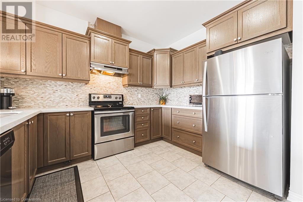 157 Lormont Boulevard, Stoney Creek, Ontario  L8J 0K2 - Photo 7 - 40752828
