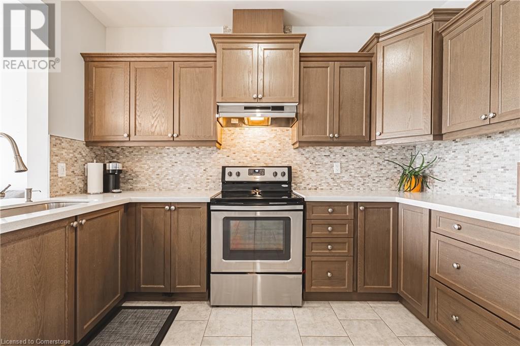 157 Lormont Boulevard, Stoney Creek, Ontario  L8J 0K2 - Photo 9 - 40752828
