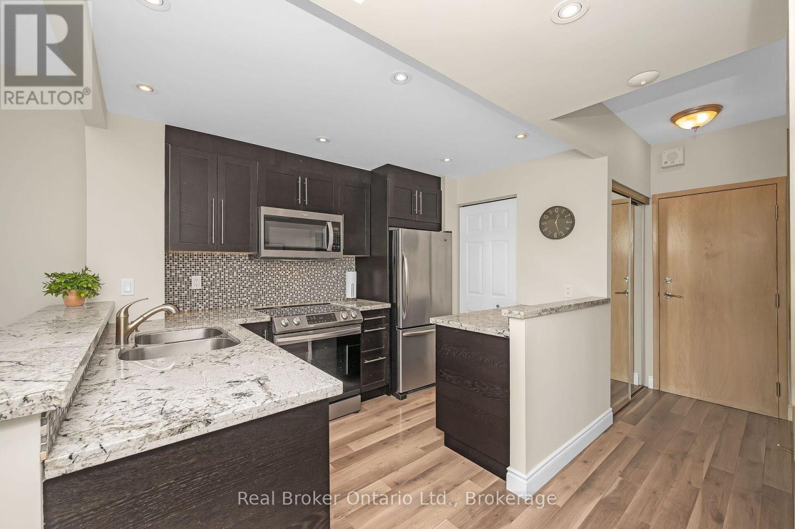 406 - 415 Locust Street, Burlington, Ontario  L7S 2J2 - Photo 19 - W12285827