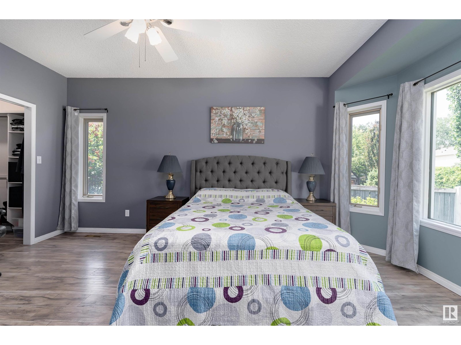 Property at 10 STONESHIRE MR image 5