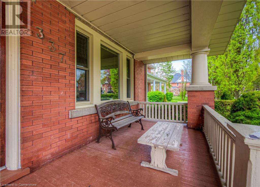 Property at 337 GORDON Street image 5