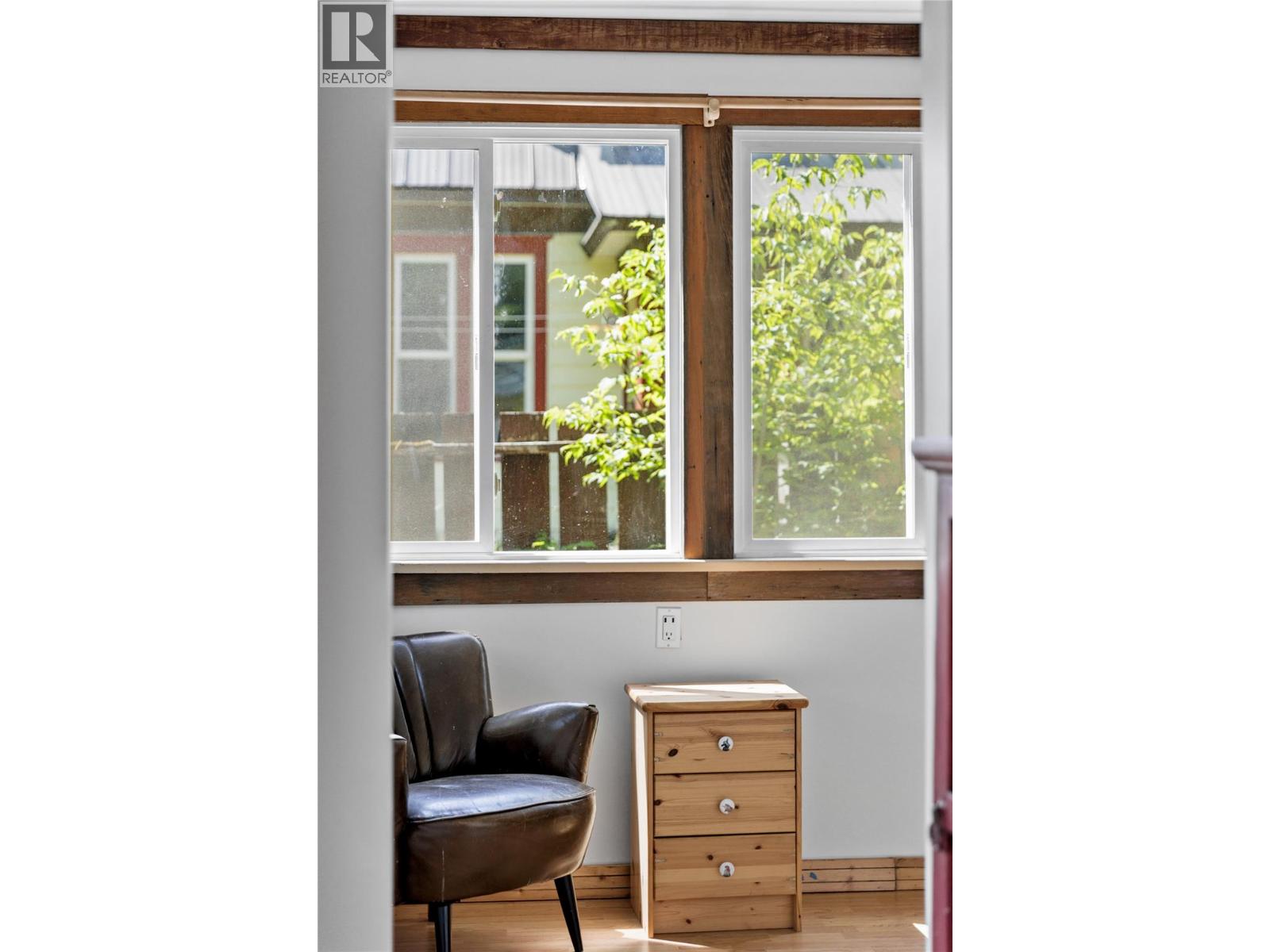 608 Mackenzie Avenue, Revelstoke, British Columbia  V0E 2S0 - Photo 36 - 10356450