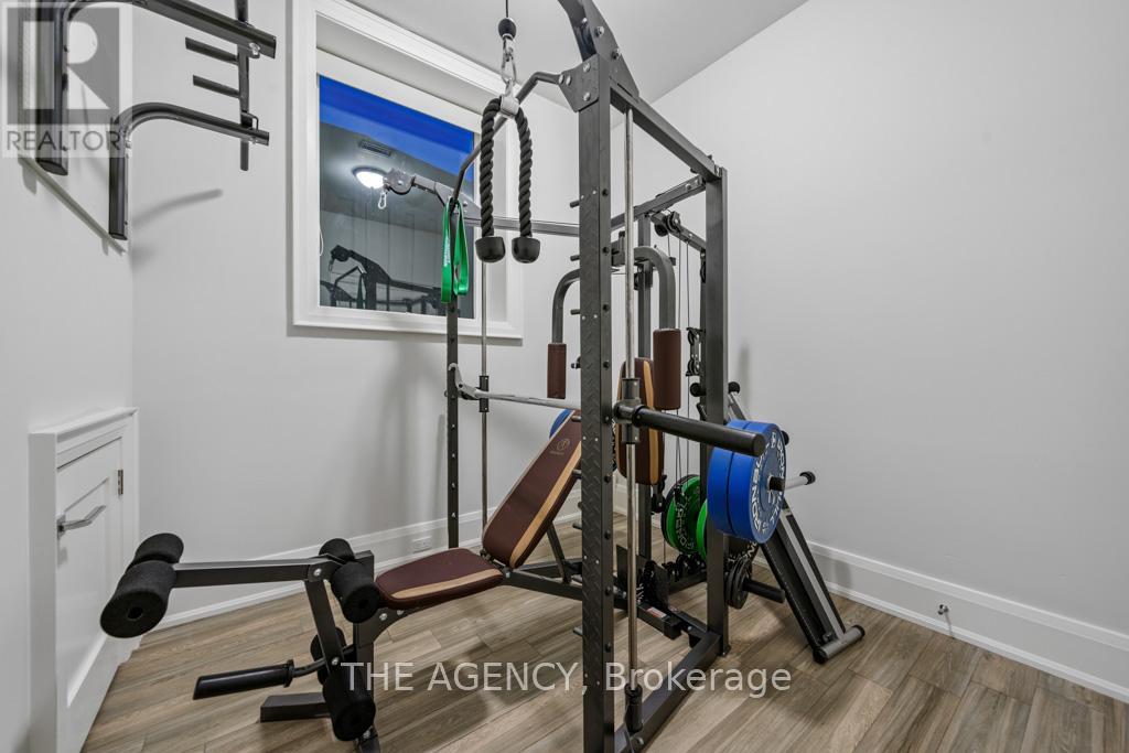 52 Carmichael Avenue, Toronto, Ontario  M5M 2W7 - Photo 28 - C12293590