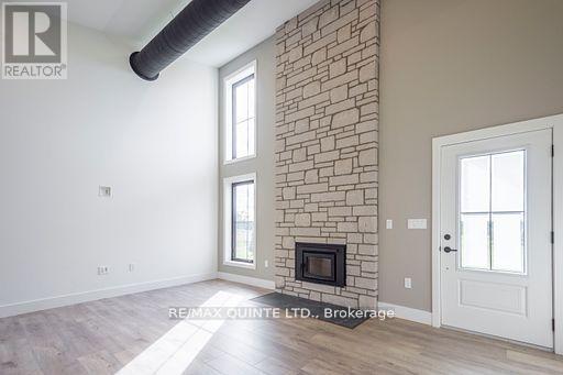 225 Mitchells Crossroad, Prince Edward County, Ontario  K0K 2T0 - Photo 15 - X12294600