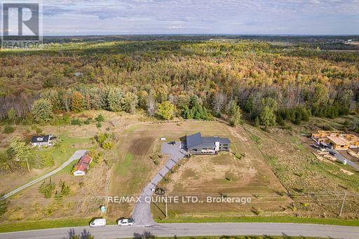 225 Mitchells Crossroad, Prince Edward County, Ontario  K0K 2T0 - Photo 30 - X12294600
