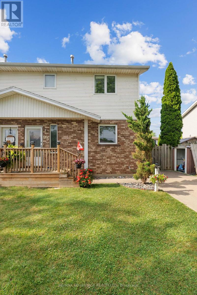 Property at 95 CLARENCE AVENUE image 3