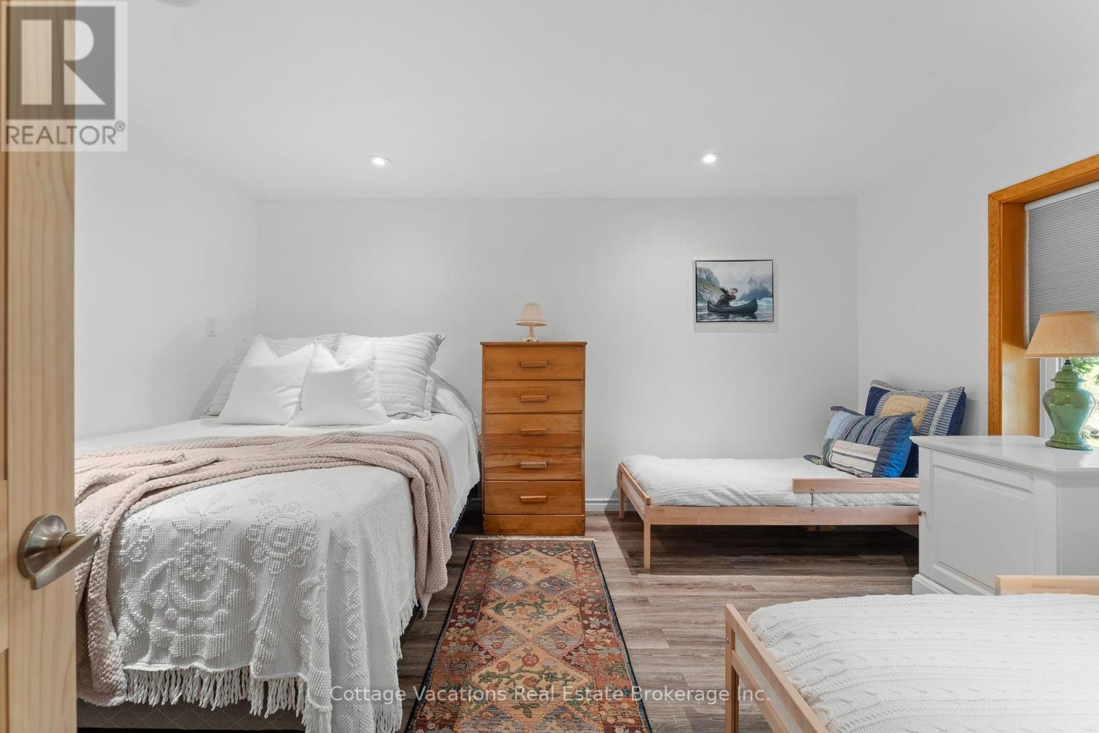 1292 Port Cunnington Road, Lake Of Bays, Ontario  P0A 1H0 - Photo 35 - X12293745