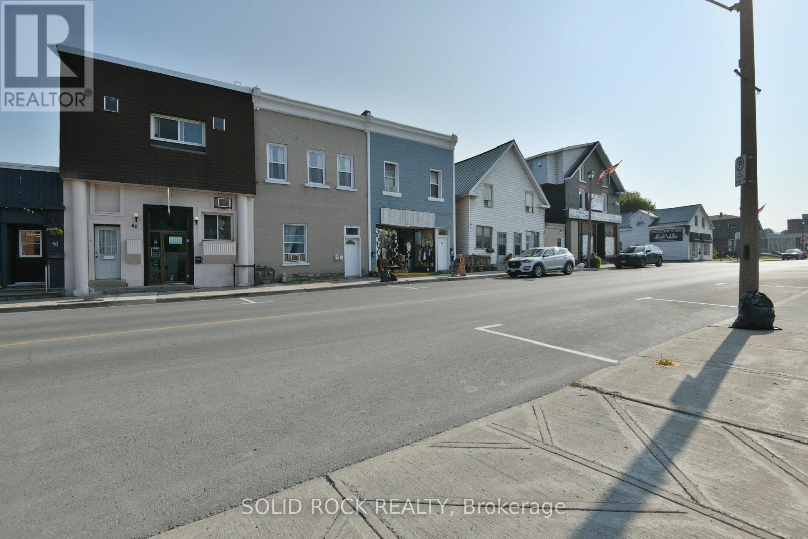 50 Madawaska Street, Arnprior, Ontario  K7S 1R9 - Photo 5 - X12294619
