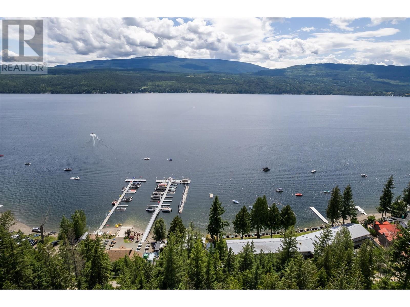 7742 Golf Course Road, Anglemont, British Columbia