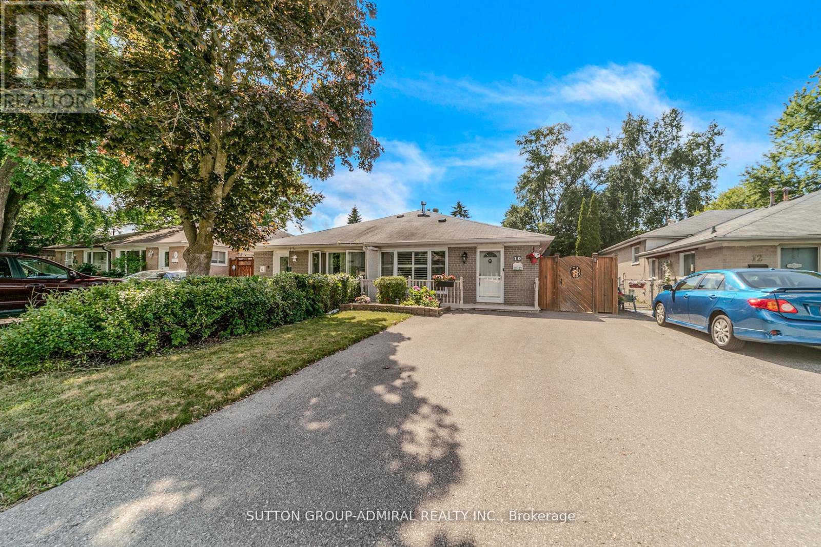 10 Kitimat Crescent, Aurora, Ontario L4G 3C3 - Photo 12 - N12294447