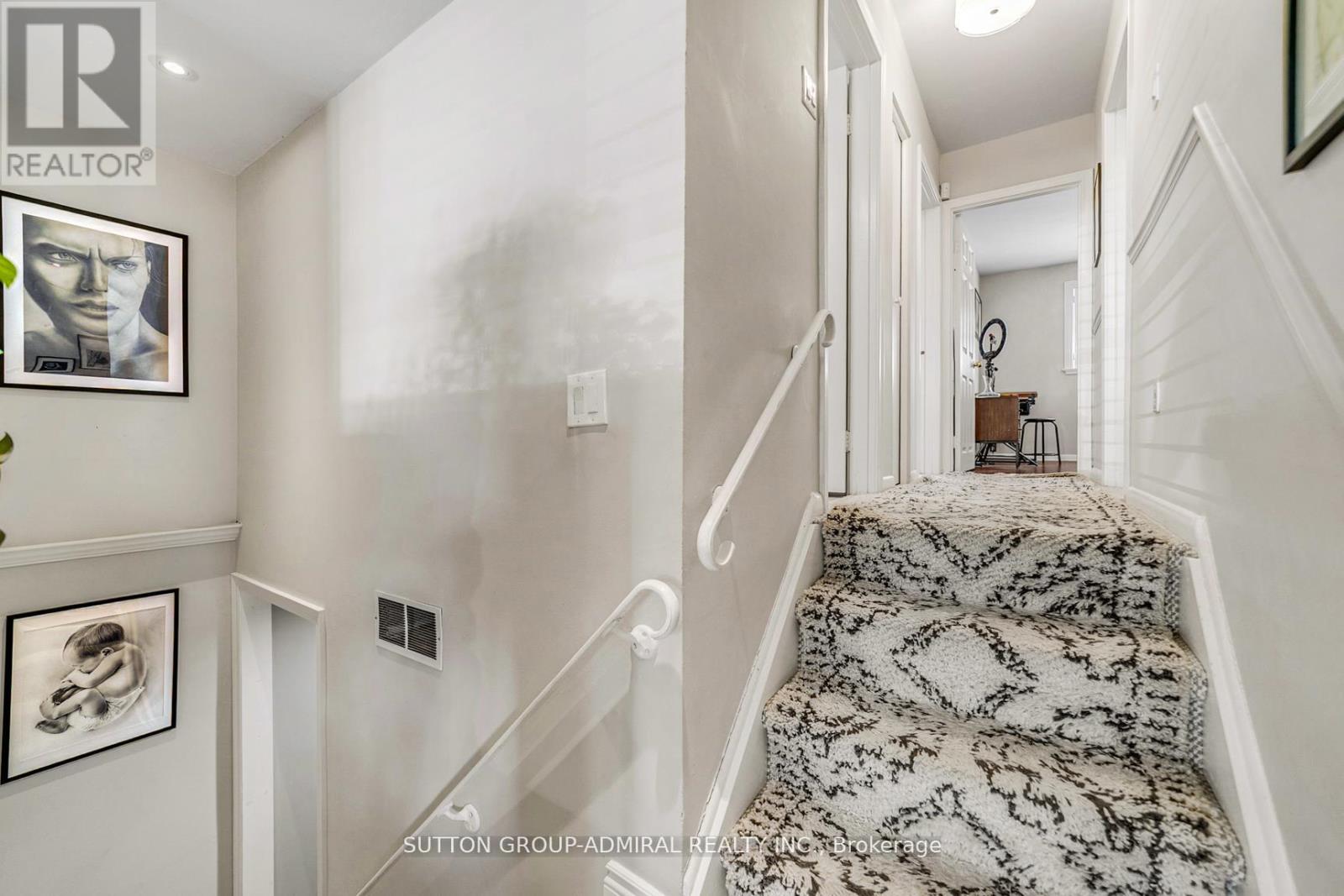 10 Kitimat Crescent, Aurora, Ontario L4G 3C3 - Photo 18 - N12294447