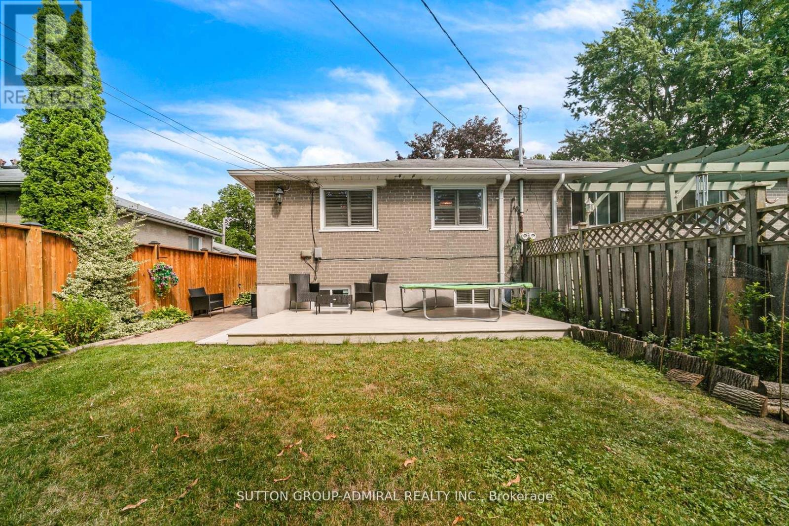 10 Kitimat Crescent, Aurora, Ontario L4G 3C3 - Photo 42 - N12294447