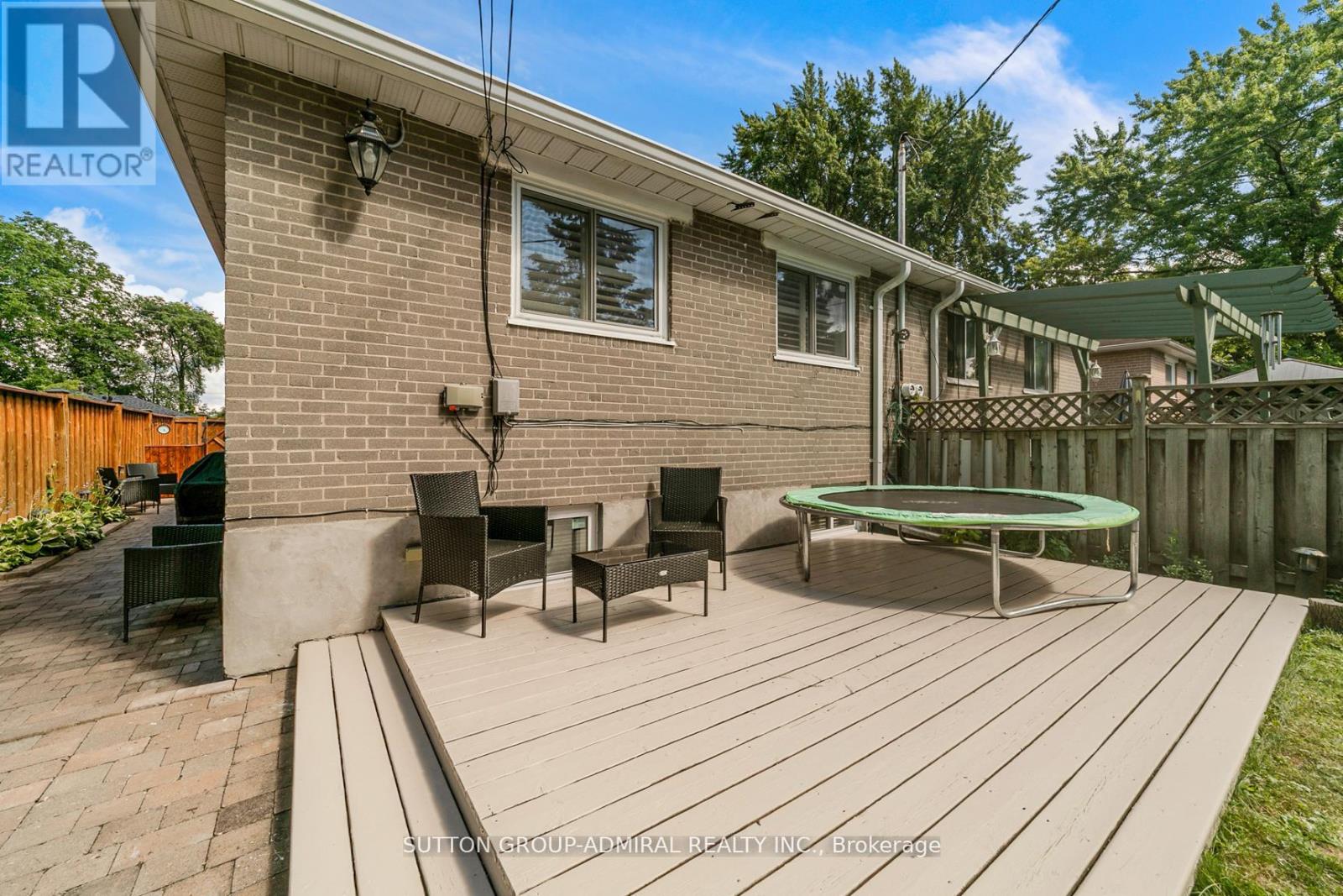 10 Kitimat Crescent, Aurora, Ontario L4G 3C3 - Photo 43 - N12294447