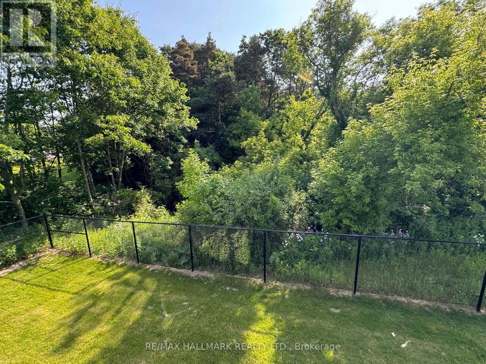 23 Kingwood Lane, Aurora (Aurora Estates), Ontario  L4G 6W4 - Photo 12 - N12294464