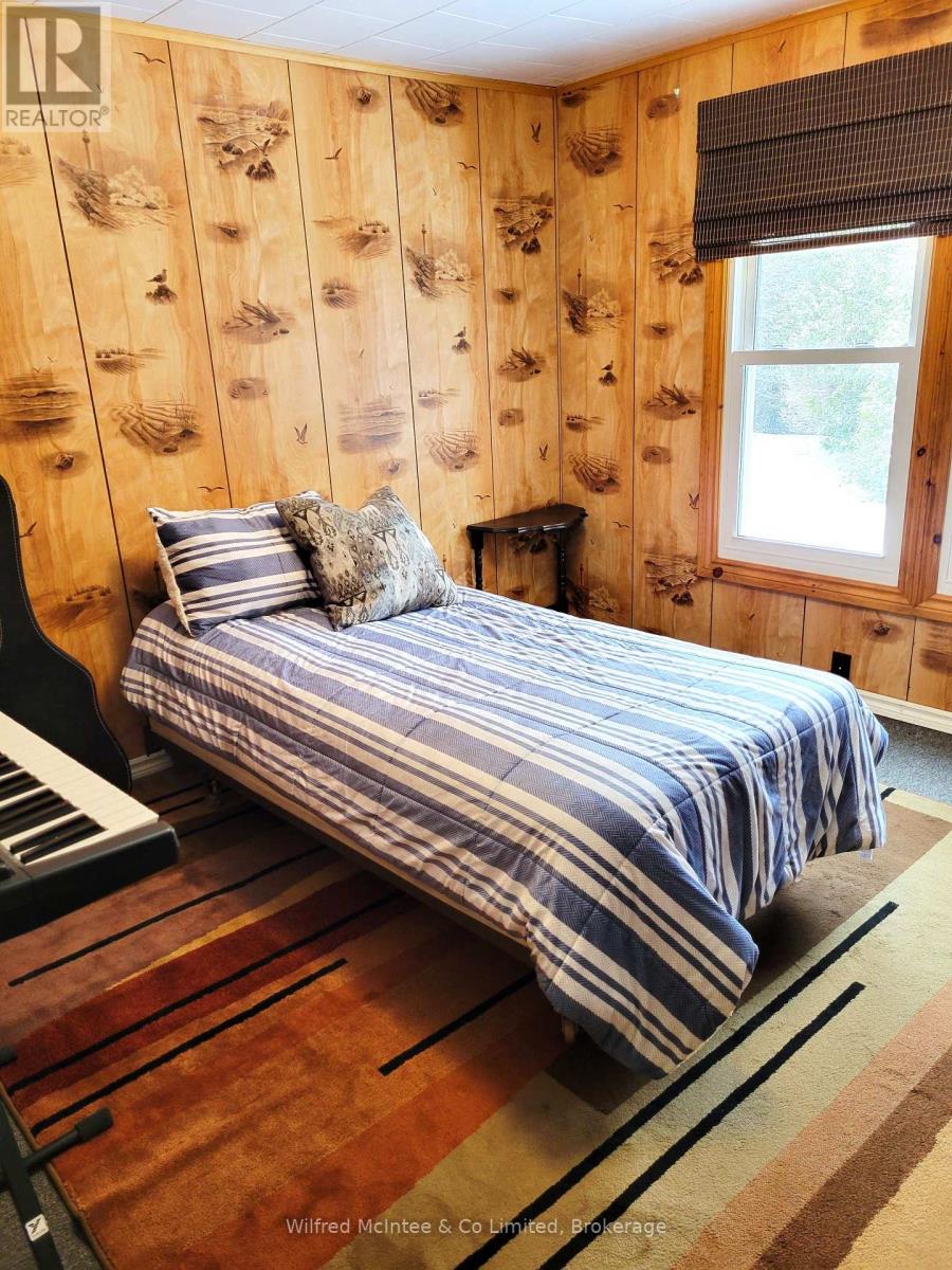 313338 Hwy 6, West Grey, Ontario  N0G 1R0 - Photo 14 - X12294494