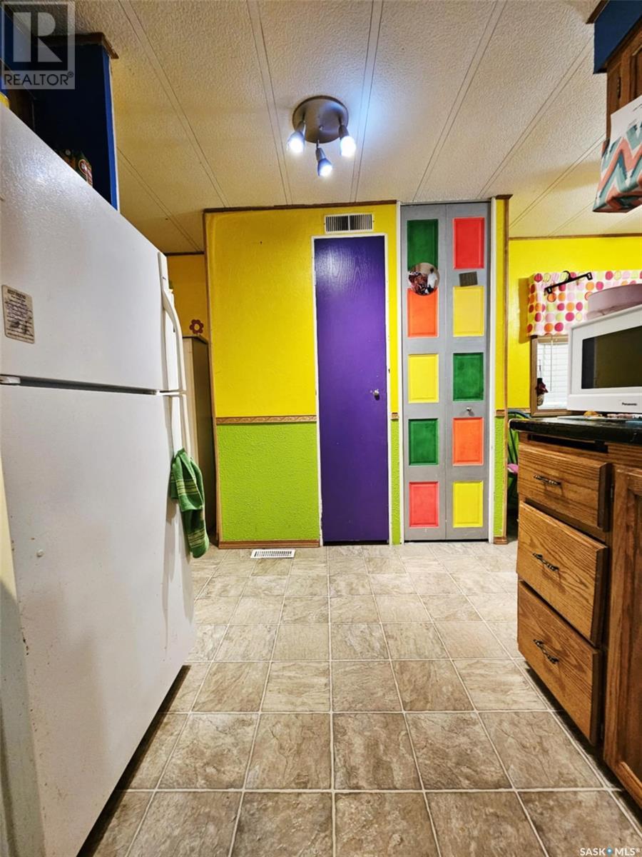702 Fifth Avenue W, Melville, Saskatchewan  S0A 2P0 - Photo 11 - SK013110