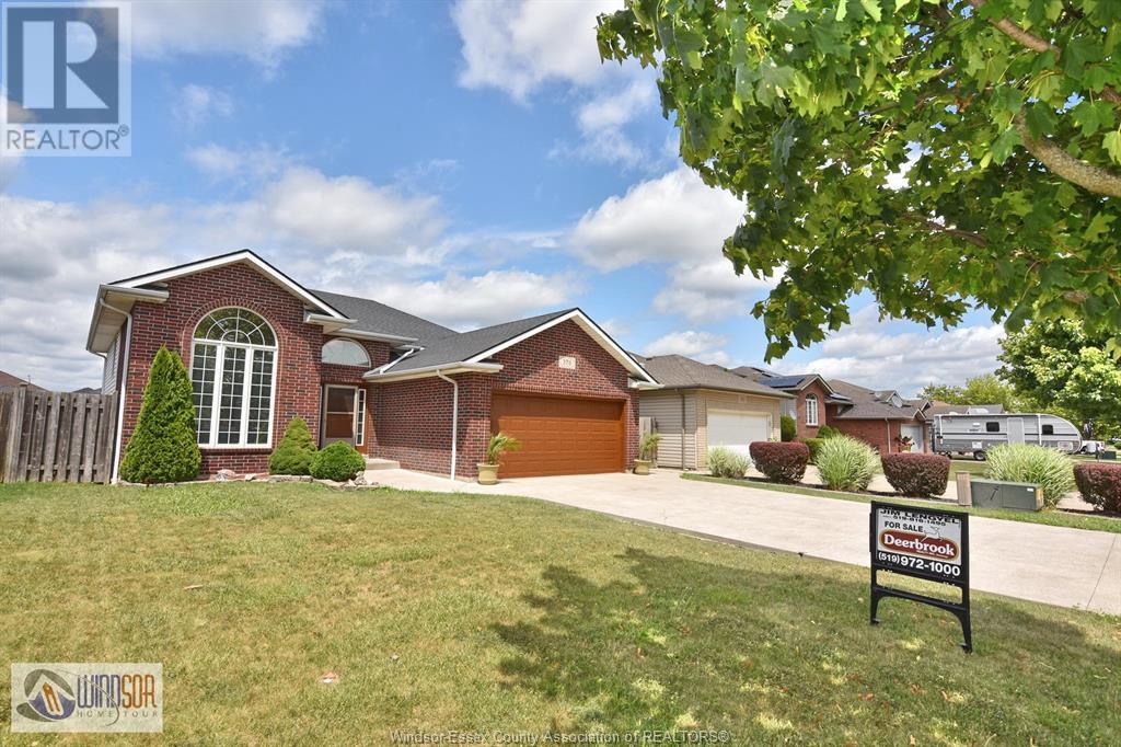 Property at 376 MCLELLAN image 3