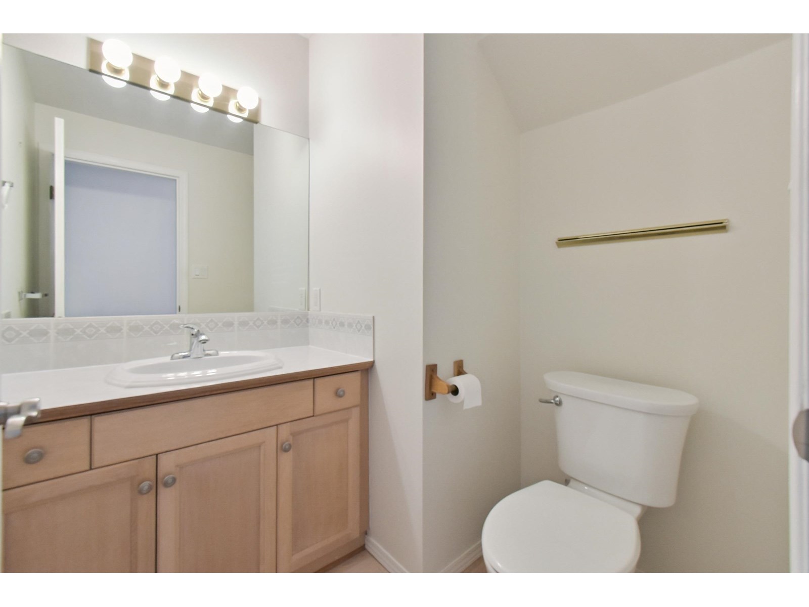 1 21848 50 Avenue, Langley, British Columbia  V3A 8A9 - Photo 12 - R3028539