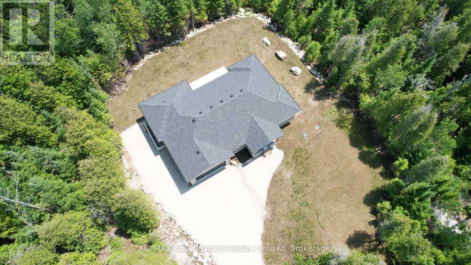 31 Trillium Crossing, Northern Bruce Peninsula, Ontario  N0H 1W0 - Photo 31 - X12136185