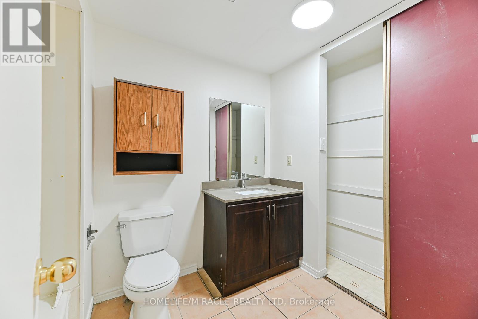 40 Blair Crescent, Barrie, Ontario  L4M 5Y6 - Photo 16 - S12294628