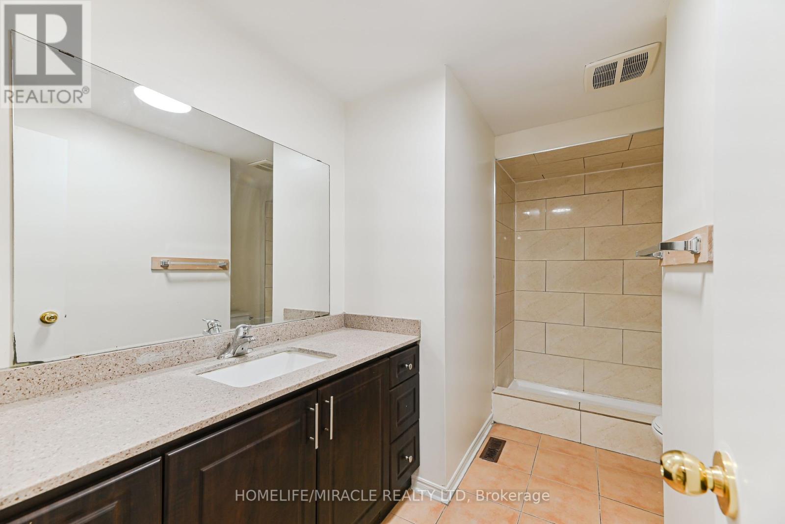 40 Blair Crescent, Barrie, Ontario  L4M 5Y6 - Photo 21 - S12294628