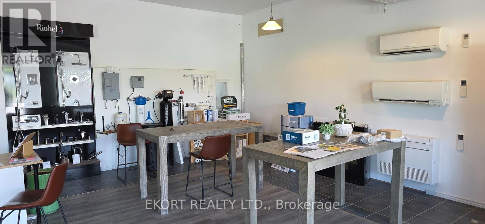 2188 County Road 1 Road, Prince Edward County, Ontario  K0K 1G0 - Photo 12 - X12294652