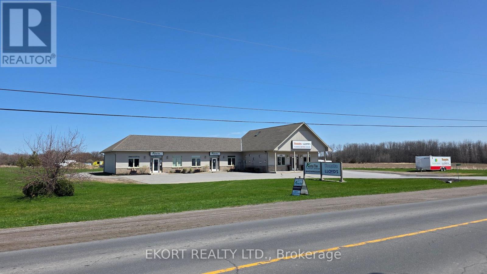 2188 County Road 1 Road, Prince Edward County, Ontario  K0K 1G0 - Photo 5 - X12294652