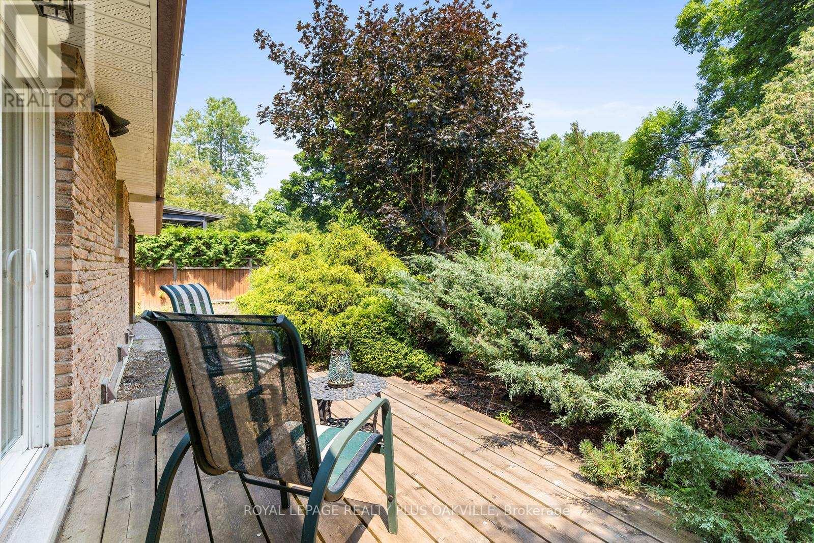 467 Anthony Drive, Oakville, Ontario  L6J 2K6 - Photo 27 - W12294493