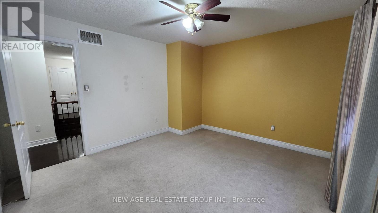 2 - 80 Tatra Crescent, Brampton, Ontario  L6Y 0K5 - Photo 4 - W12294512