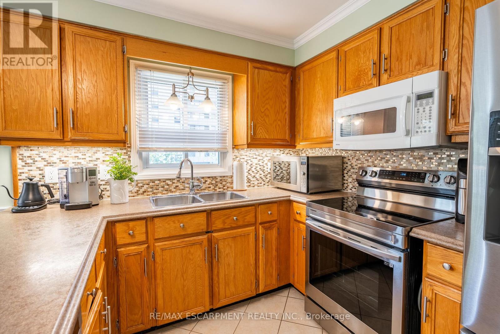 7 - 2155 Duncaster Drive, Burlington, Ontario  L7P 4R3 - Photo 12 - W12294612