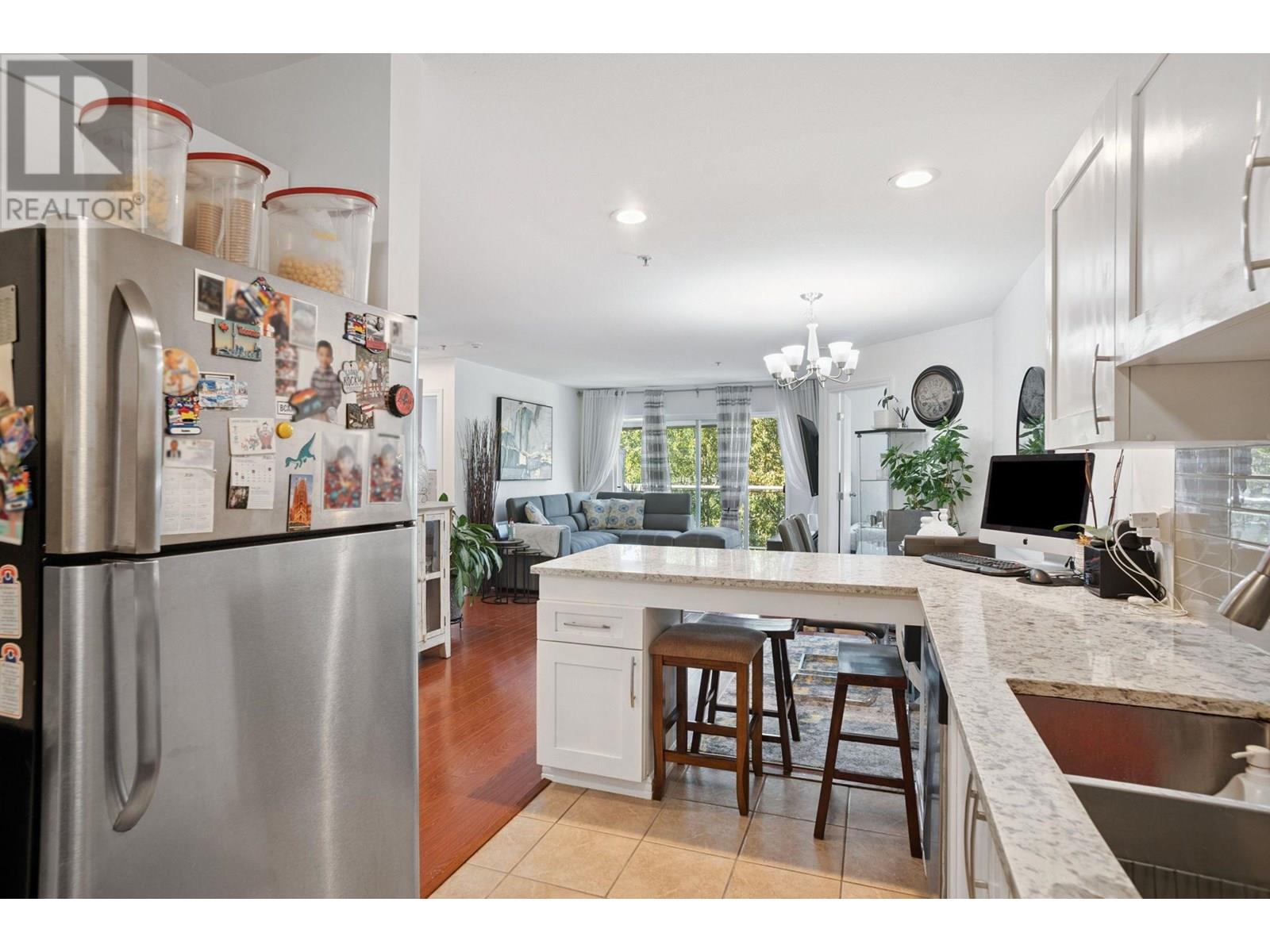 402 2983 Cambridge Street, Port Coquitlam, British Columbia  V3B 7N7 - Photo 11 - R3028546